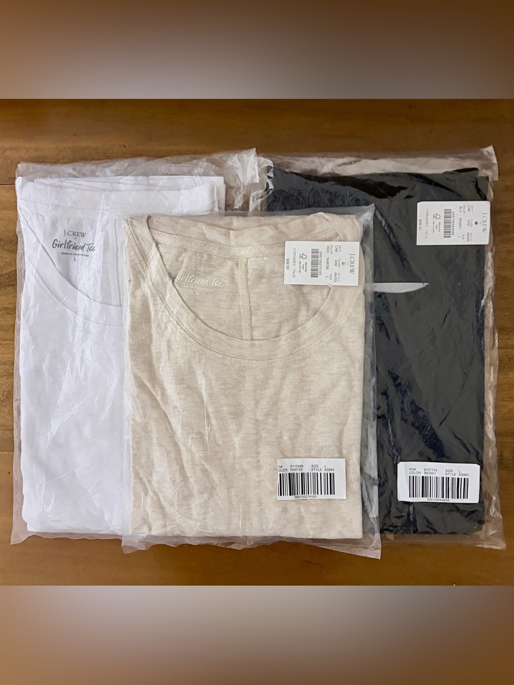 J.Crew Girlfriend Tee 3 Pack Black White Heather Oatmeal Size L NWT